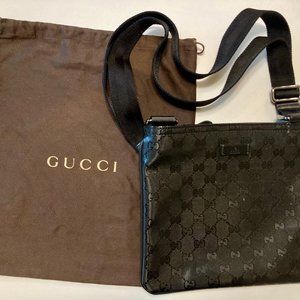 Never Used! Gucci GG Nylon shoulder bag with adjustable straps